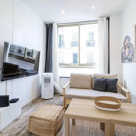 Stylish And 1 Bed Apartamento Cannes