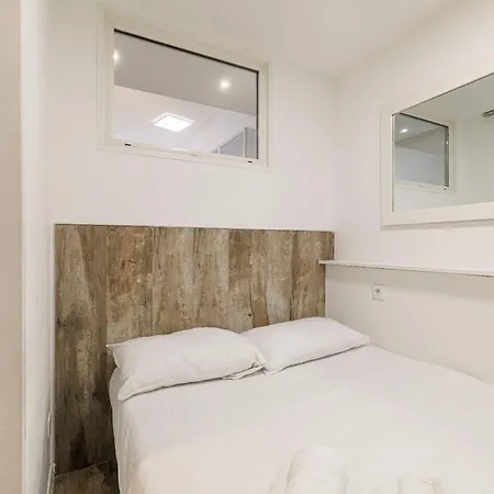 Stylish And 1 Bed Cannes